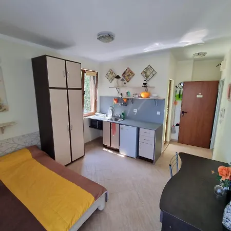 Apartments Primorsko Hotel apartamentowy Primorsko